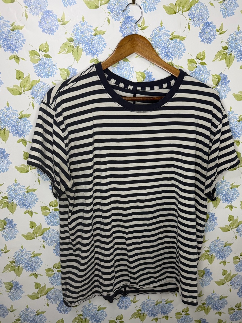 Lululemon Vitasea Striped Black and Cream Short Sleeve Tee